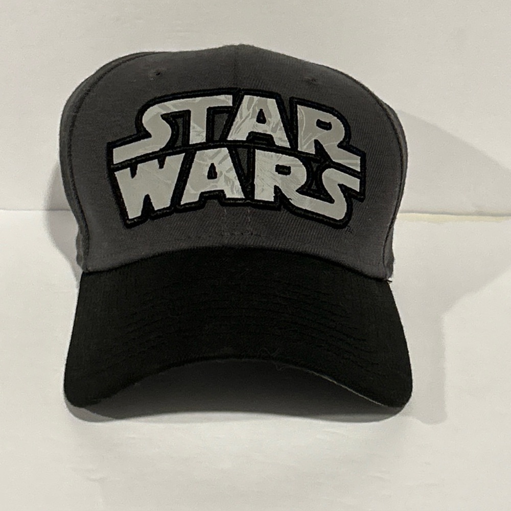 New Era 39Thirty Star Wars Baseball Hat Adult Size One Size Fits Most:Gray/Black